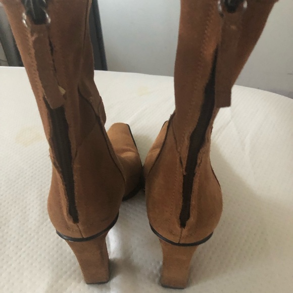 Zara Tan Heeled Boots - Picture 3 of 9